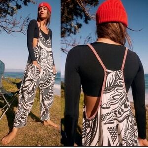 Free People Movement RARE Limited Edition Printed Hot Shot Onsie Medium